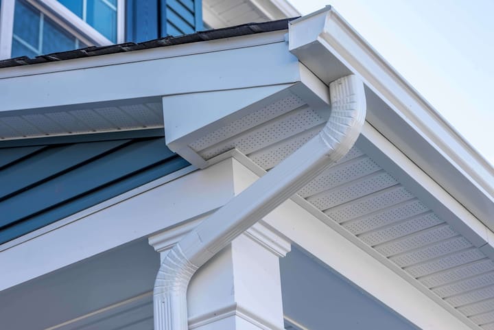 Low-maintenance vinyl gutters for rainwater management in Myrtle Beach